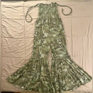 Blue Buttercup Camouflage Jumpsuit  smocked top & Flared bell bottom Legs, sz M